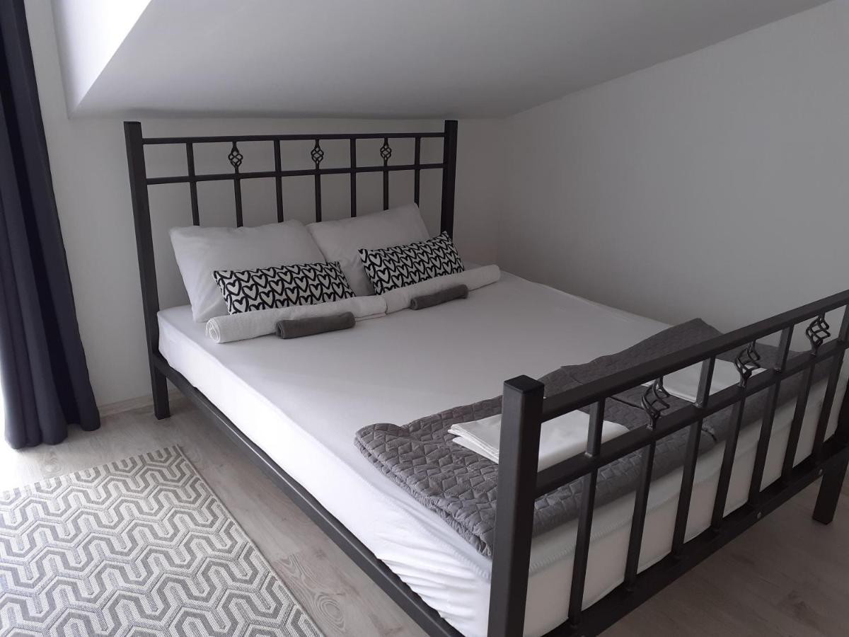 Apartament Flora Nowy Sad Zewnętrze zdjęcie