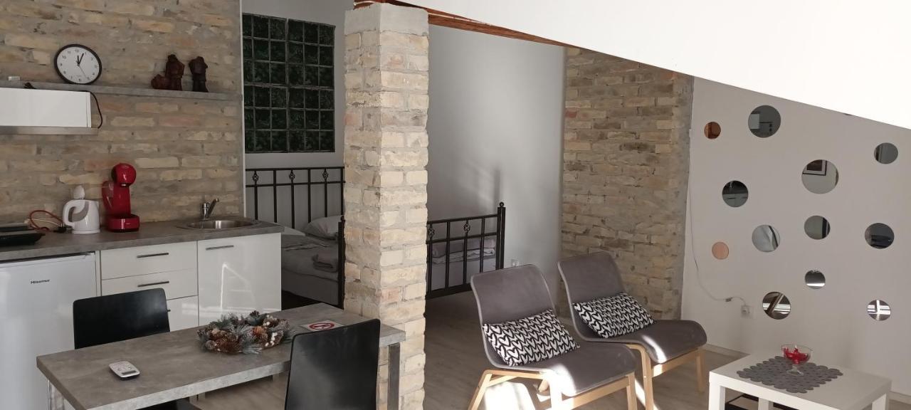 Apartament Flora Nowy Sad Zewnętrze zdjęcie